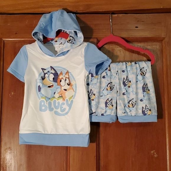 NEW BLUE DOG FAMILY HOODED 2 PIECE SHORT SET